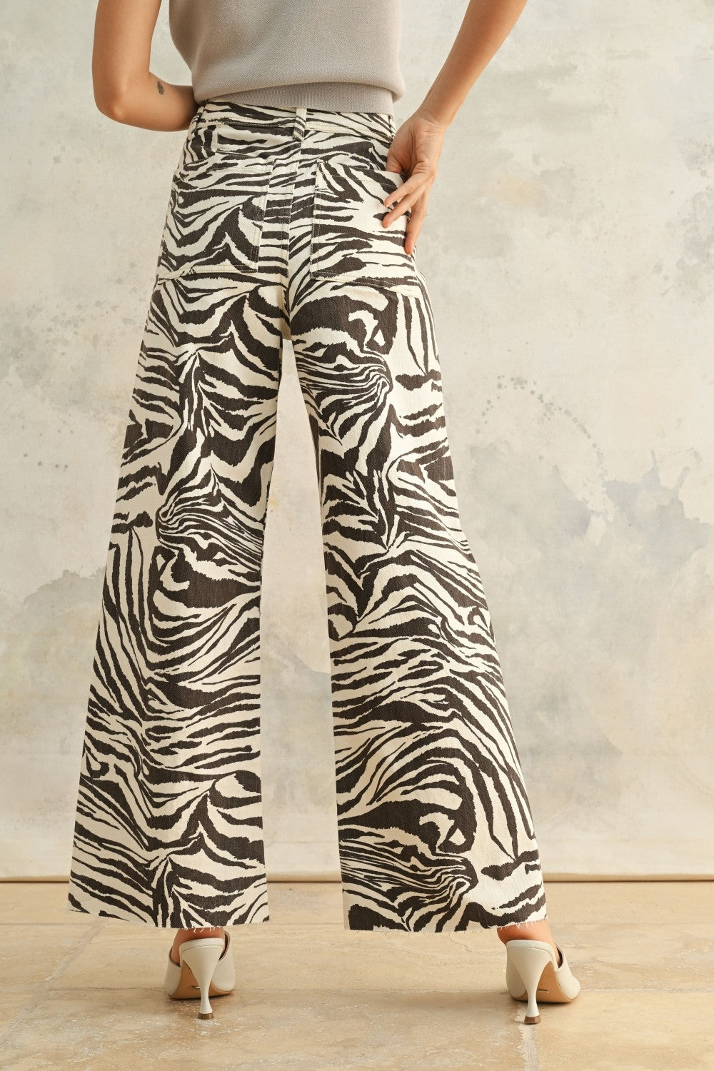 Veronica Zebra Jeans