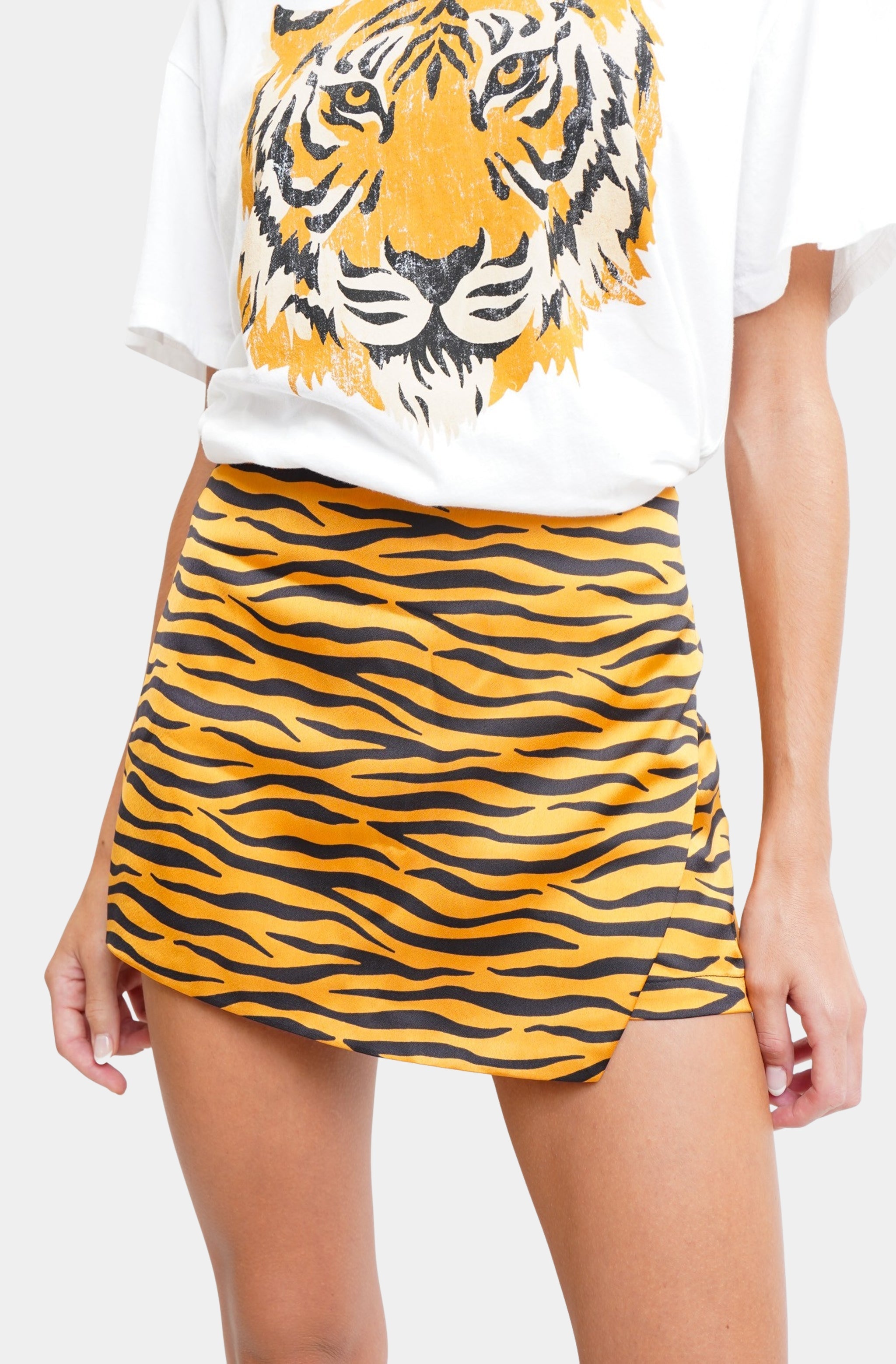 【mnem】Striped skirt shorts Lee® Women's Mid Rise Skort, Super Stretchy, Regular Fit, 97