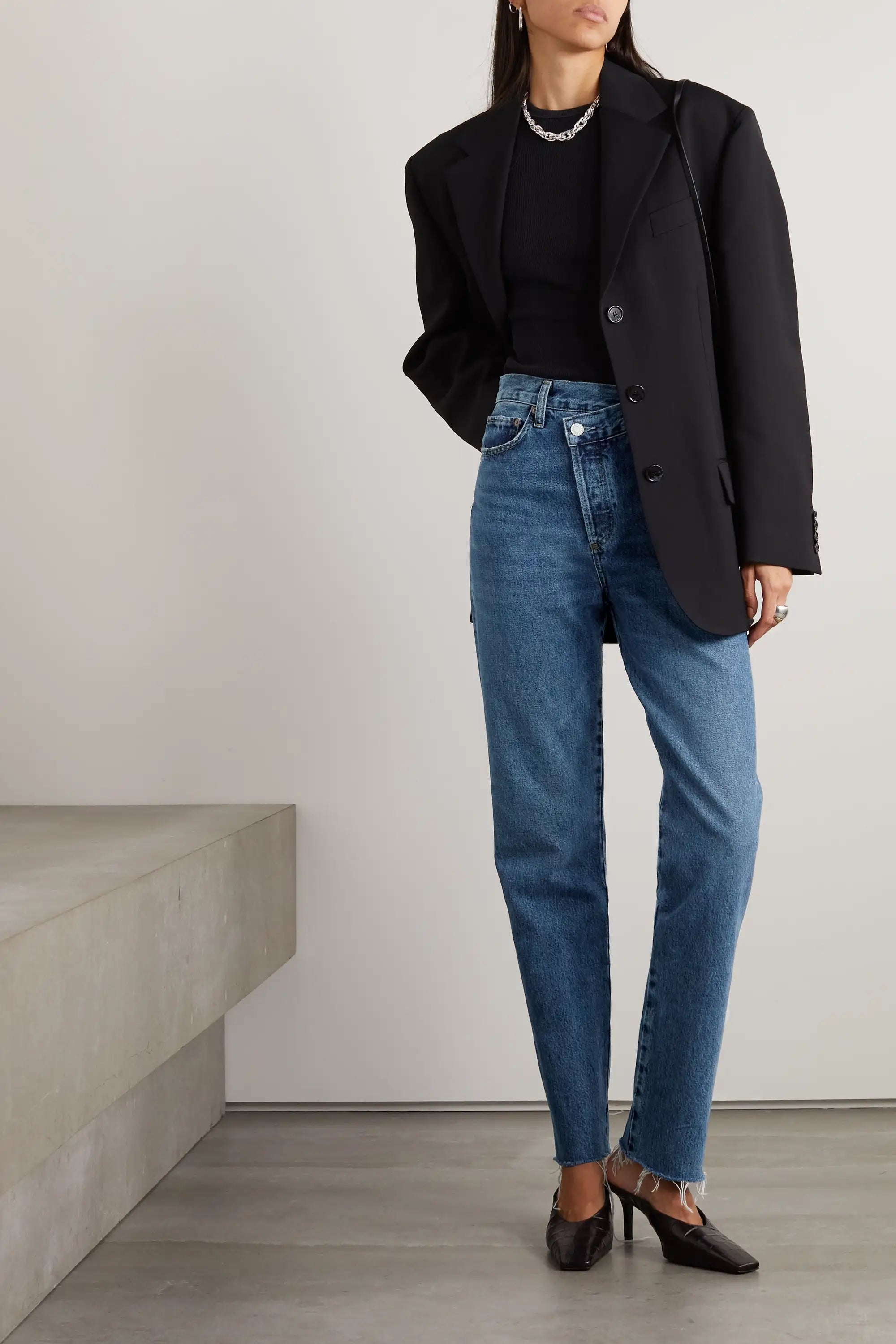 Criss Cross Jeans in Control