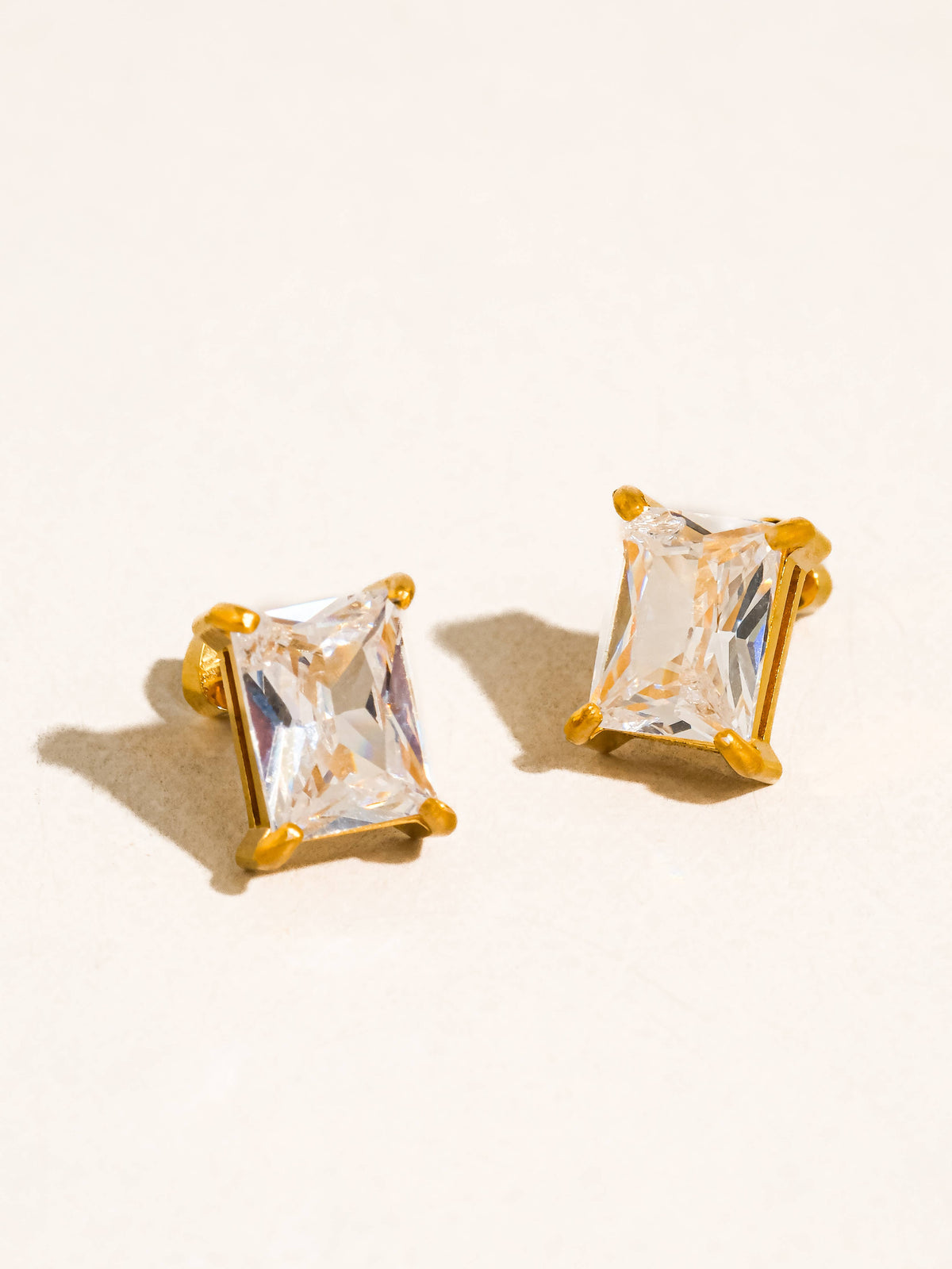 Avenn Earrings
