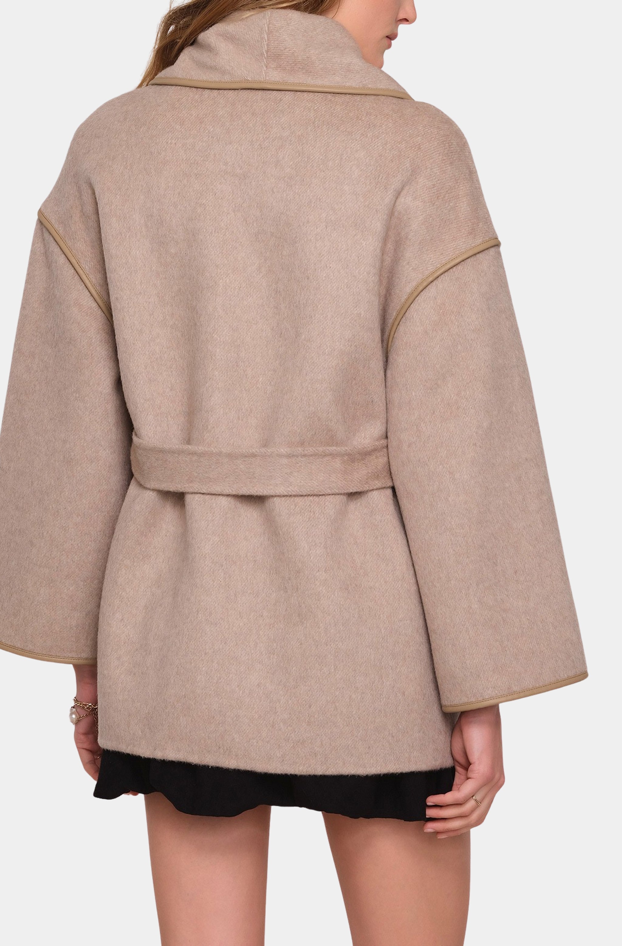 Ruth Coat