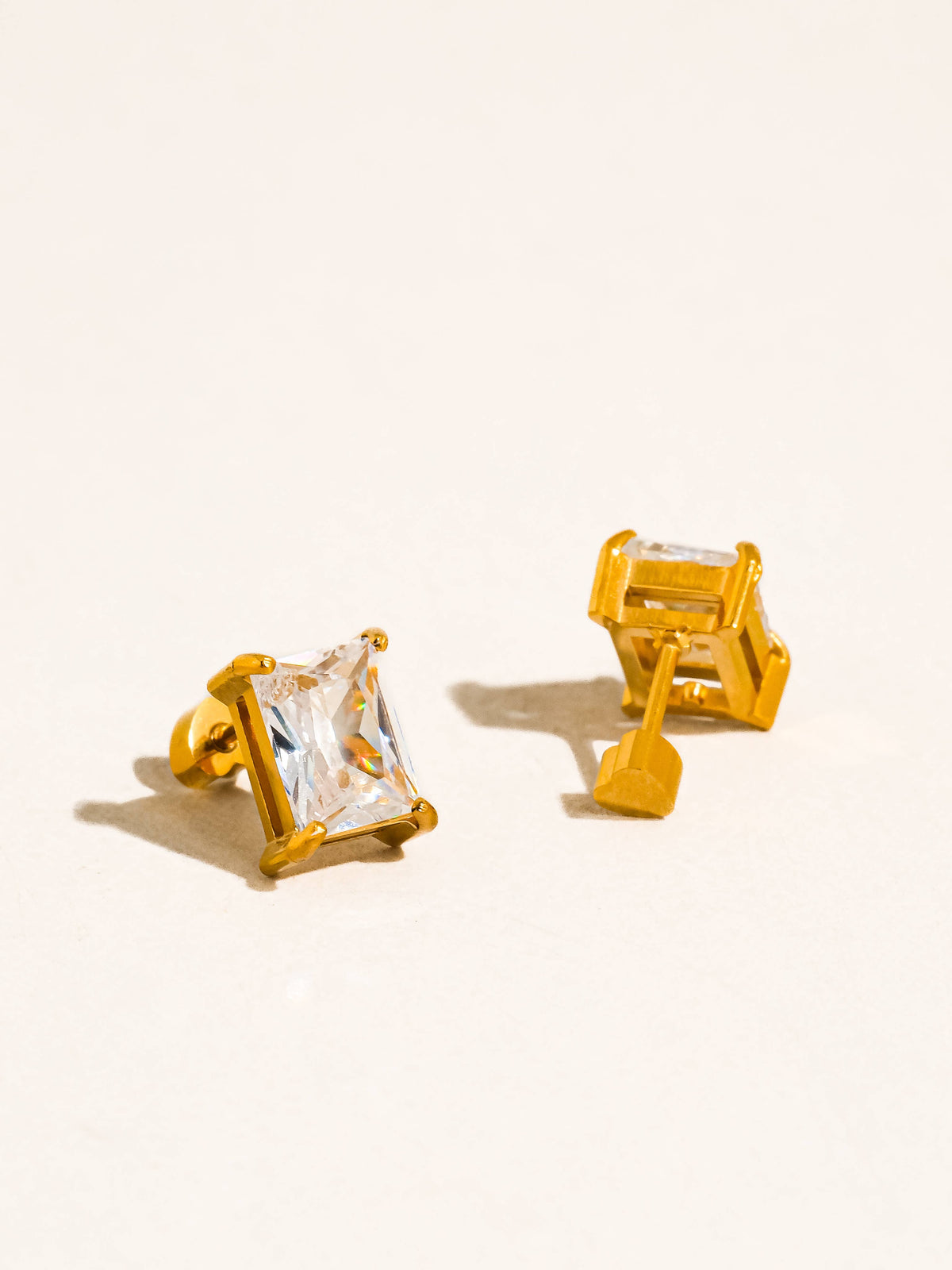 Avenn Earrings