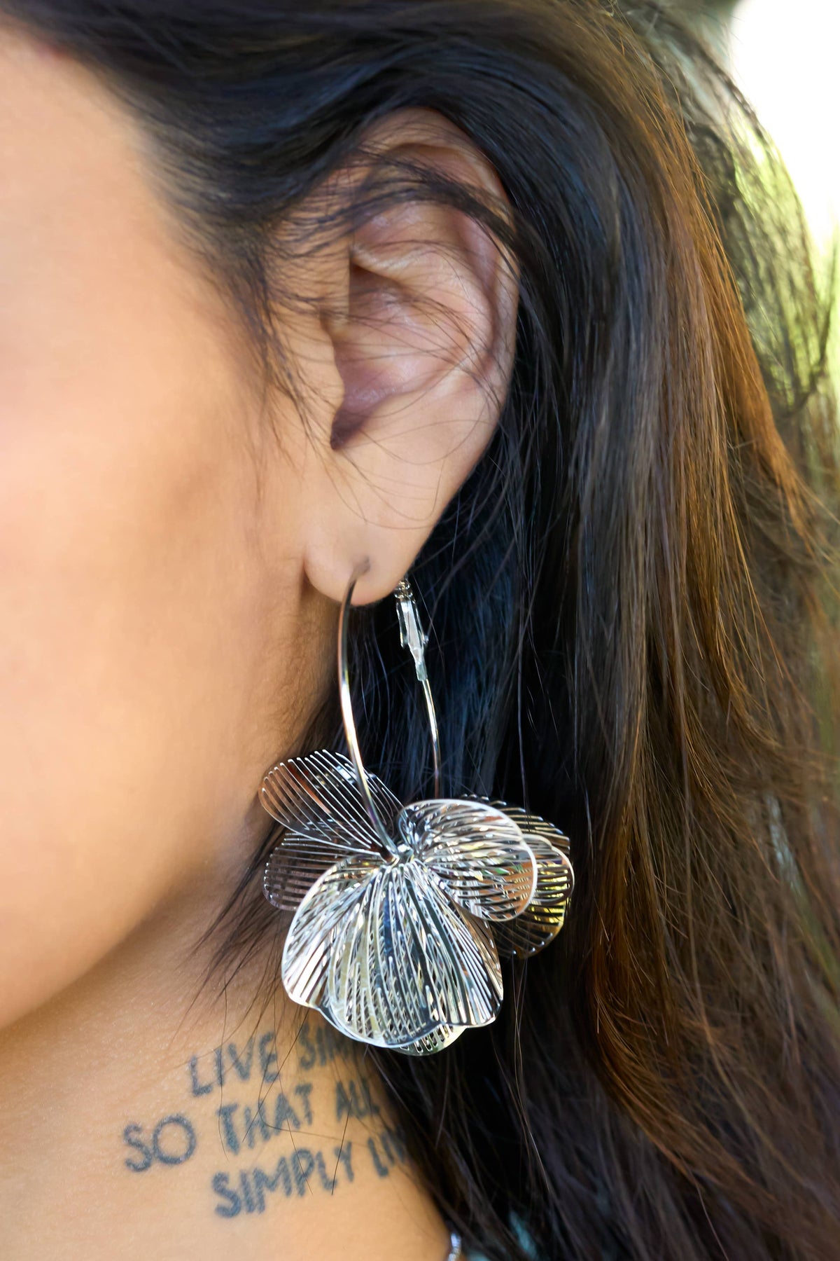 Calista Hoops: Yellow Gold