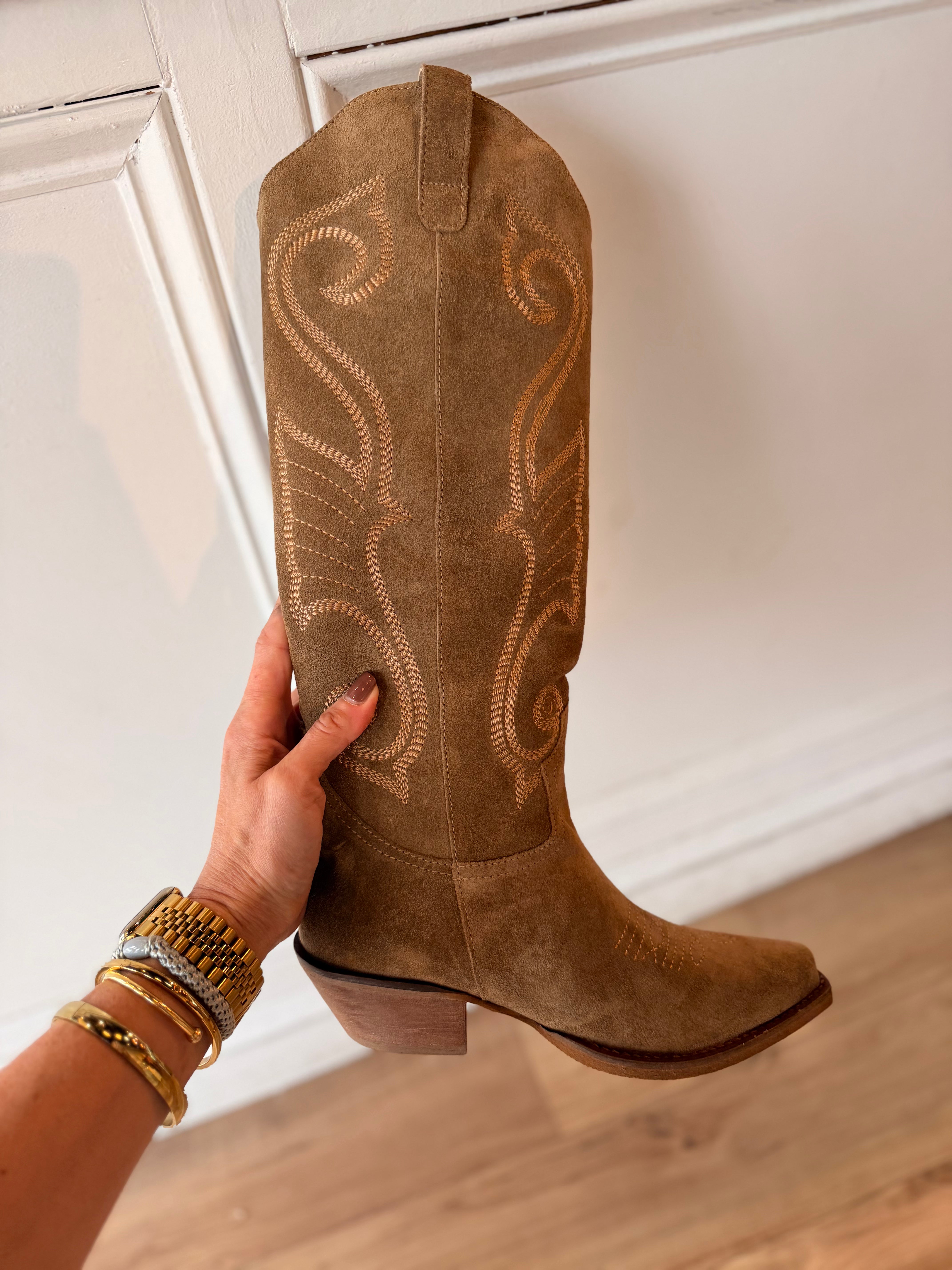 Silverado Boot