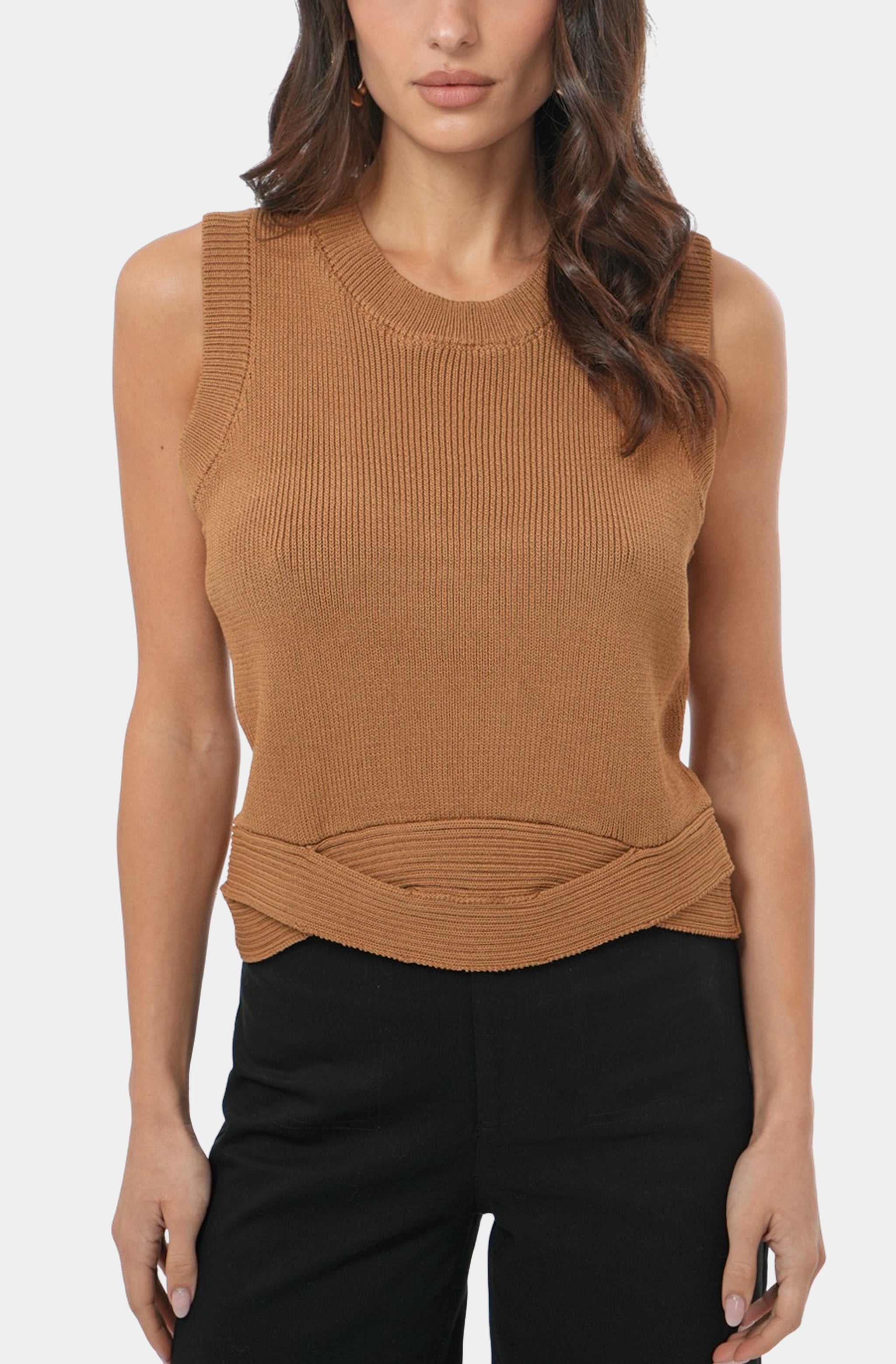 Jacqueline Twist Cropped Tank