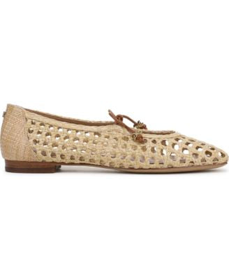 Marcie Flat