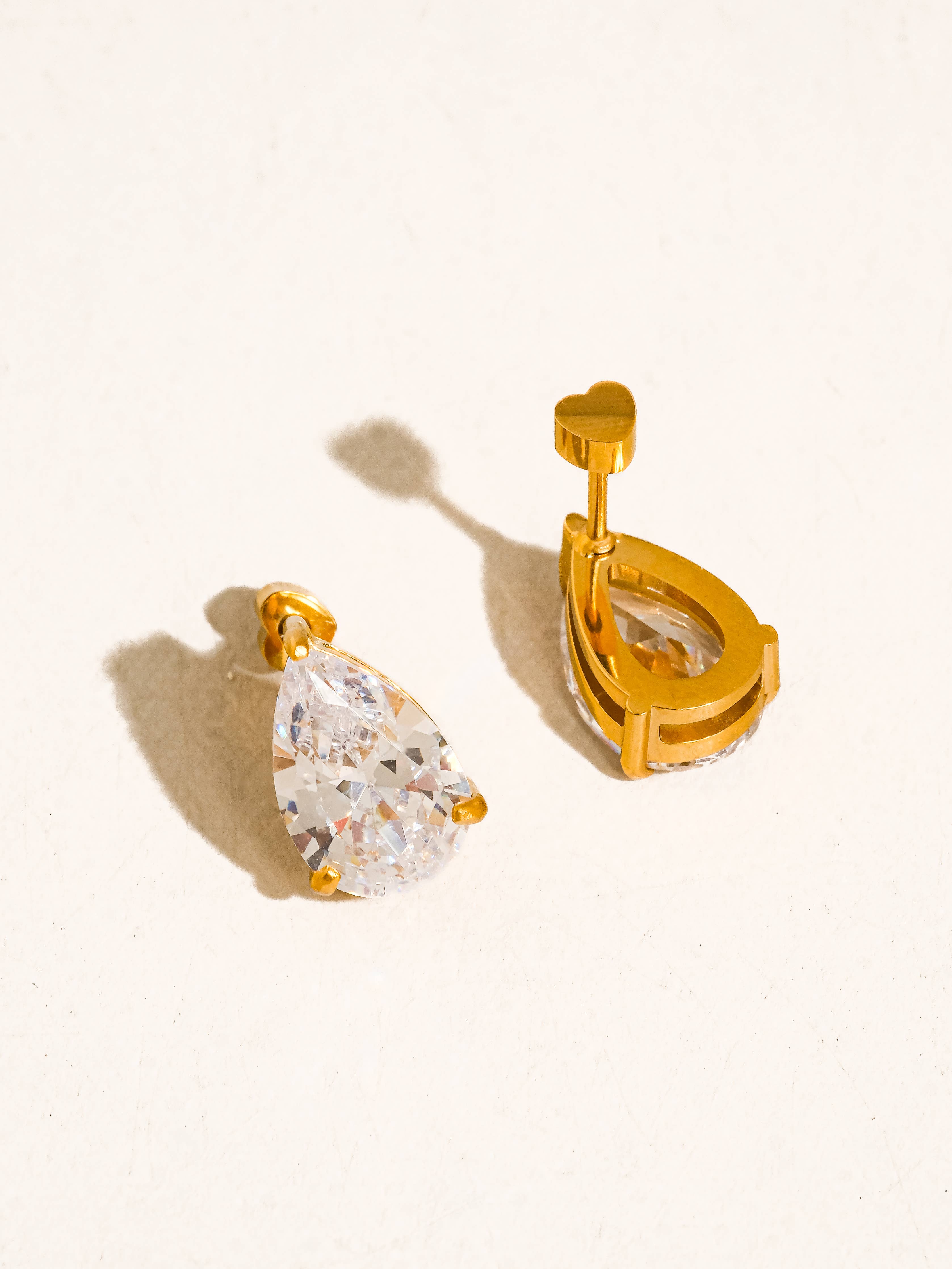 Avenn Earrings