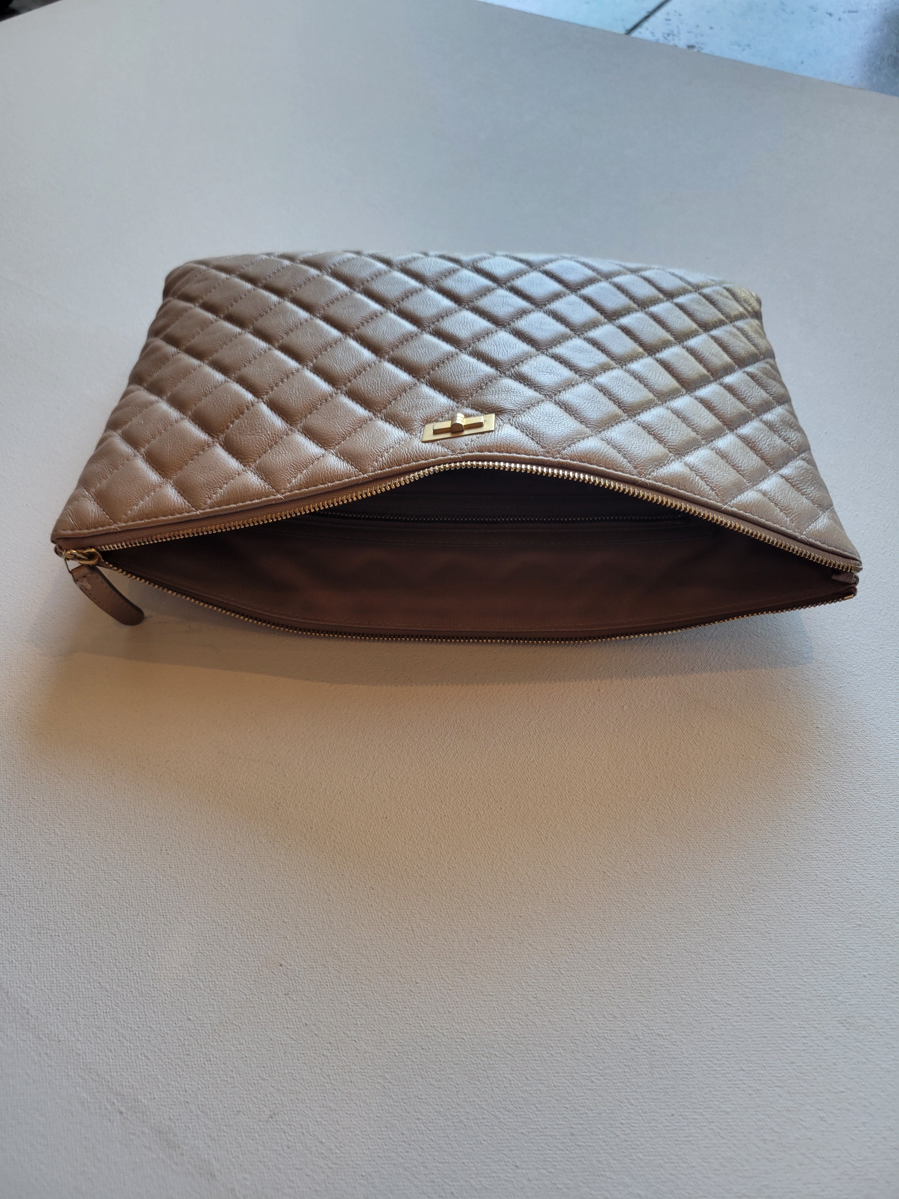 Chanel Reissue Gold O Case